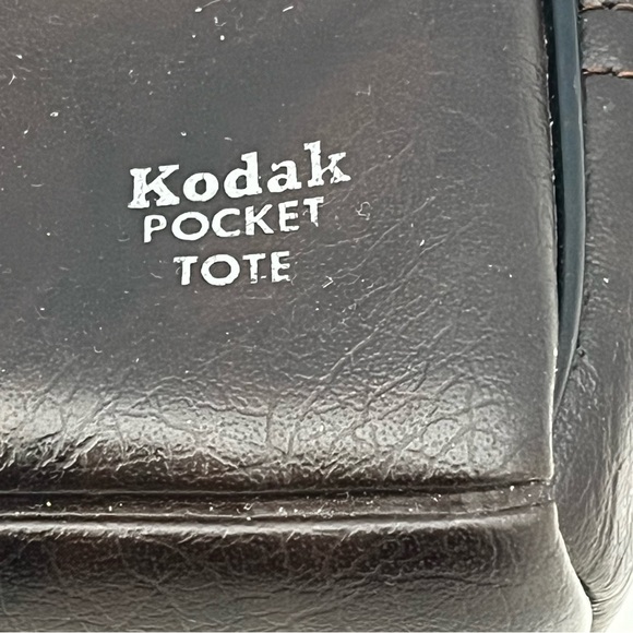 Vintage Small Faux Leather Kodak Pocket Tote Camera Case Missing Clip With Strap - Picture 2 of 16